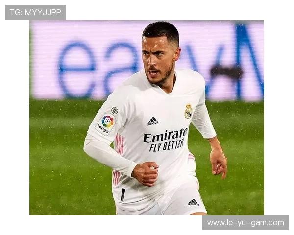 汉堡毁了阿扎尔!天价转会皇马4年7球躺赢8冠,史上最惨水货告别