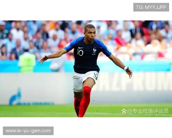 姆巴佩转会动向解析:法国天才前锋未来去向成焦点