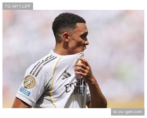 瓦伦西亚主帅战术灵活多变，稳步提升球队竞争力