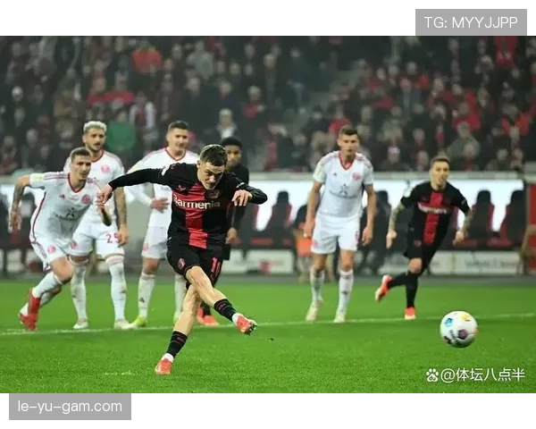 德甲转会窗口开启，各俱乐部争抢新星引关注