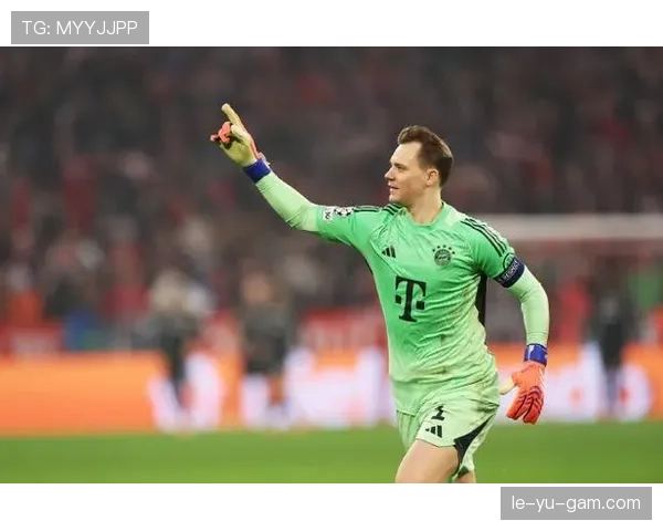 诺伊尔职业生涯回顾：传奇门将的竞技巅峰之路