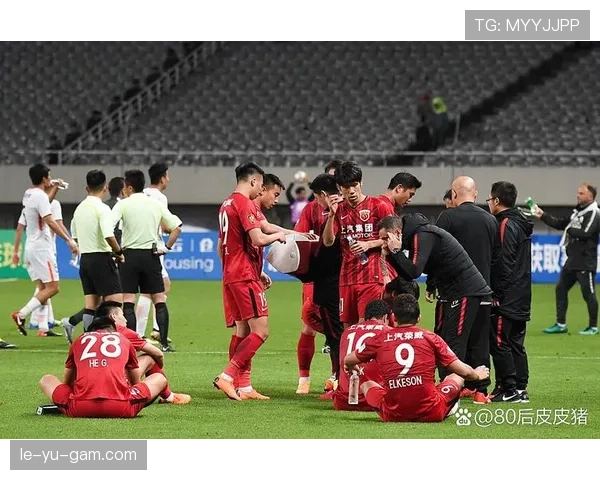 中超球迷之夜：联赛热度持续提升，主场氛围备受期待